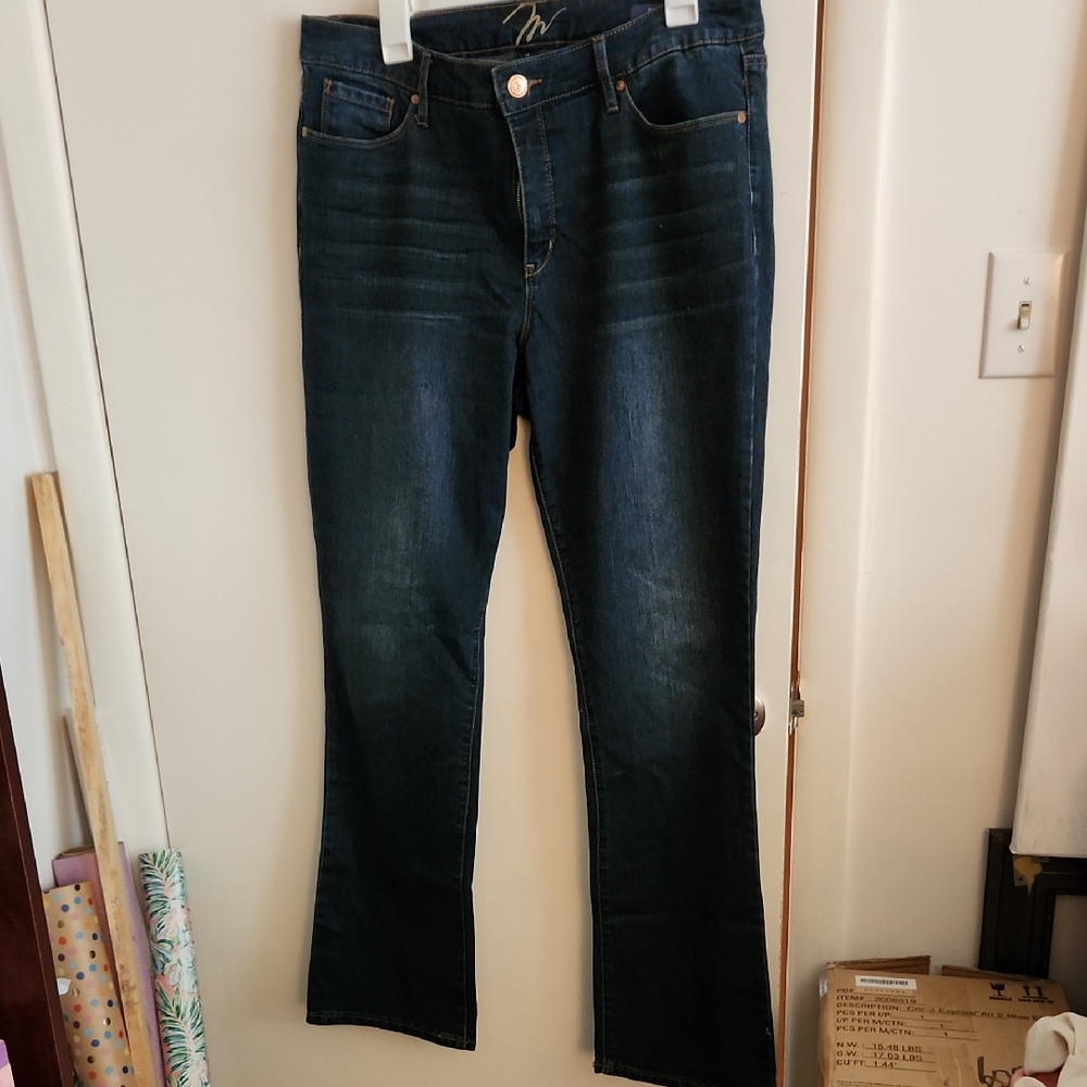 Womens Miracle Body Jeans Size 16 Desire Micro Boot Cut. L.32". Rise 11".
